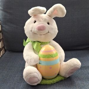 Vintage Hallmark Rockin' Rabbit Singing & Motion Easter Bunny,Chick & Easter Egg